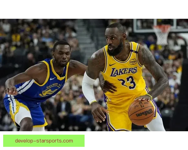 詹姆斯关键时刻再显巨星本色湖人逆转勇士赢得胜利