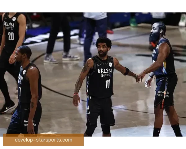 NBA季后赛激战正酣巨星对决升级球队格局迎来全新变局